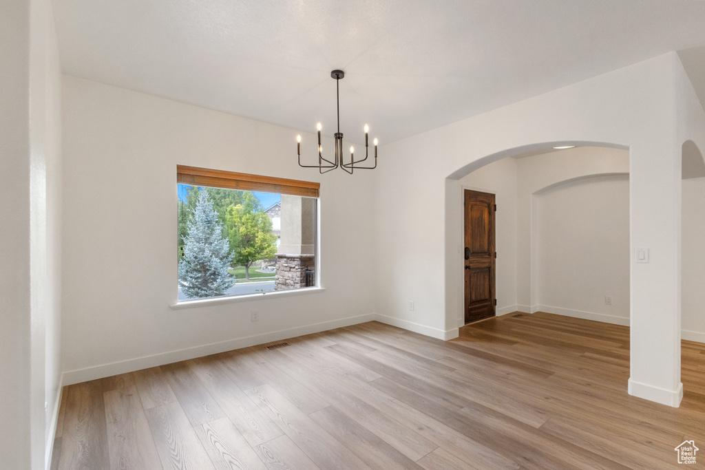 Photo 10 for MLS #2110818 at 9226 N Mount Airey Dr