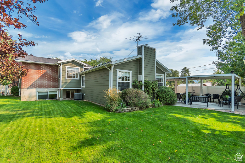 9534 S POPPY LN Sandy, UT 84094