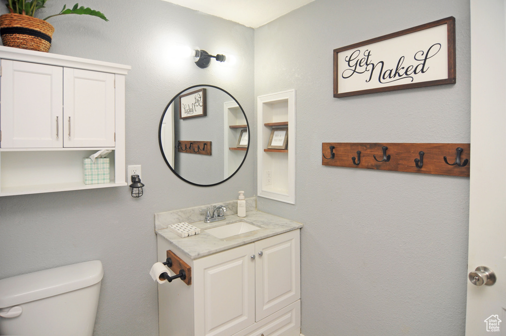 879 N DIAMOND ST Layton, UT 84041