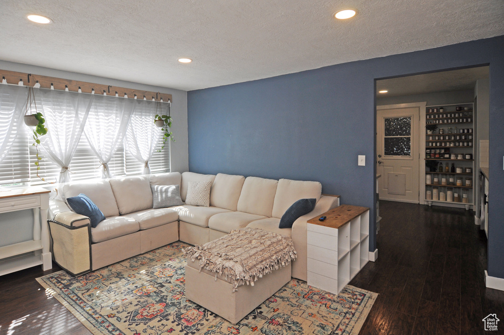 879 N DIAMOND ST Layton, UT 84041