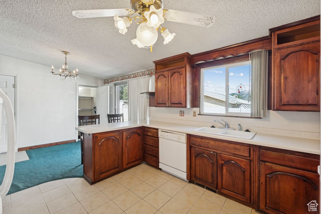 Photo 3 for MLS #2110831 at 5689 S Spacerama Dr