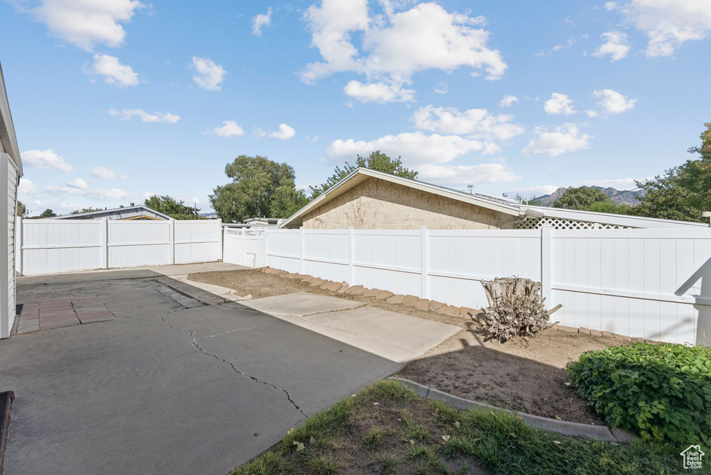 Photo 22 for MLS #2110831 at 5689 S Spacerama Dr