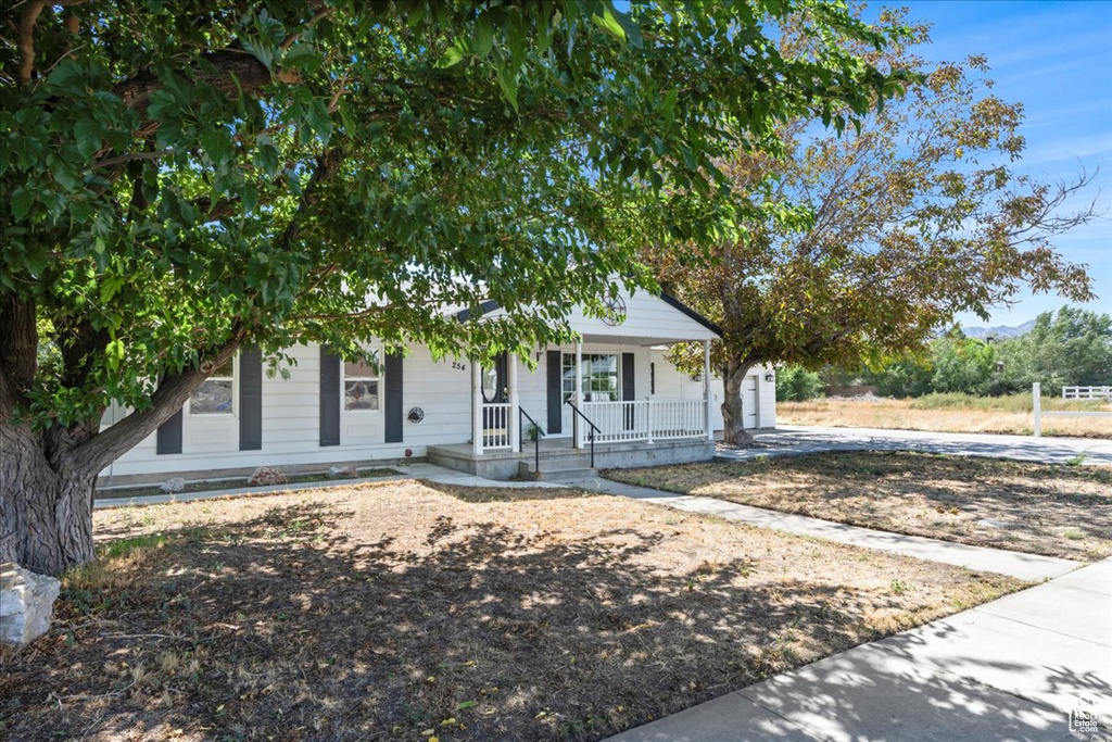 254 E MAIN ST Grantsville, UT 84029
