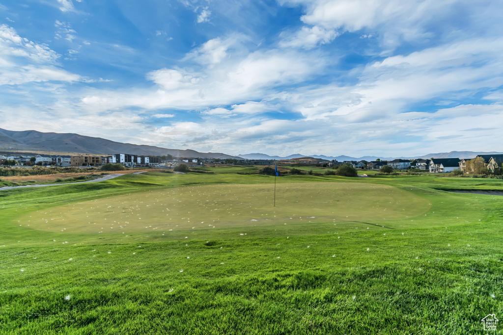 Photo 55 for MLS #2110837 at 812 S Saratoga Dr