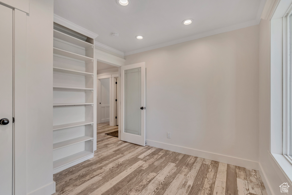 Photo 20 for MLS #2110837 at 812 S Saratoga Dr