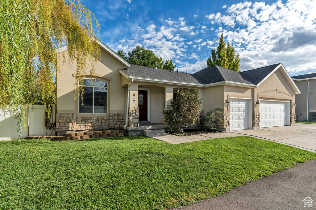 Photo 2 for MLS #2110837 at 812 S Saratoga Dr