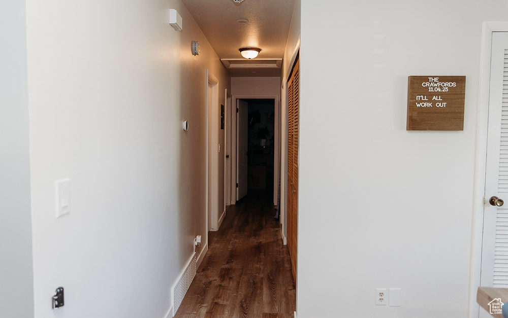 2536 N 2125 W Farr West, UT 84404