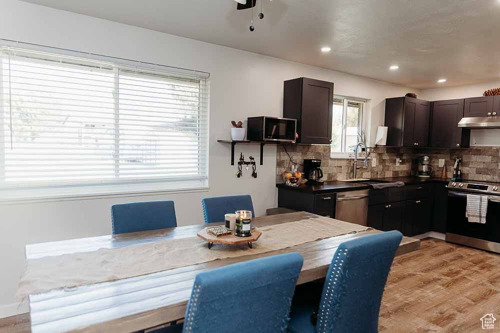 2536 N 2125 W Farr West, UT 84404