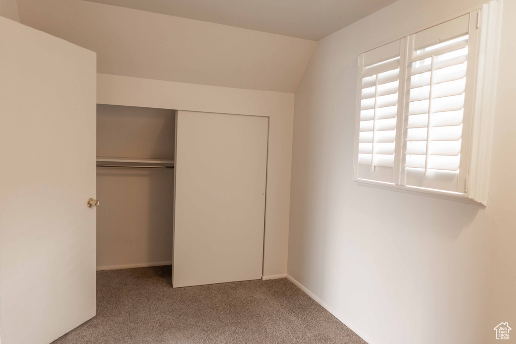 2562 N VIKING DR Eden, UT 84310