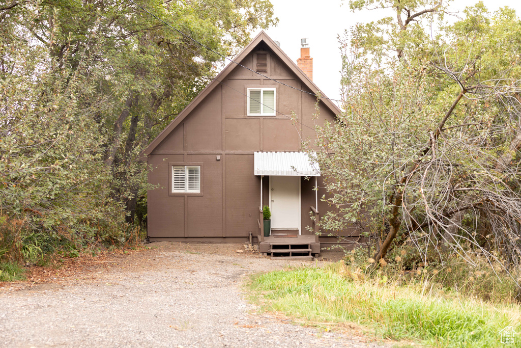 2562 N VIKING DR Eden, UT 84310