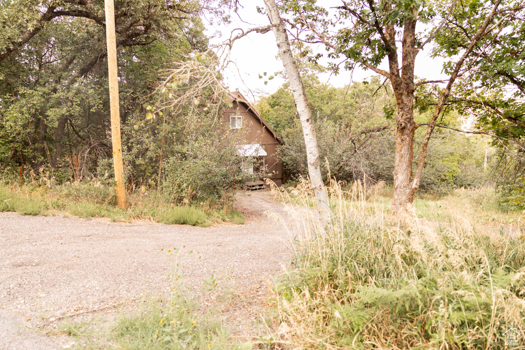 2562 N VIKING DR Eden, UT 84310