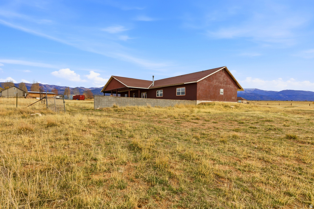 15000 N 8527 E Fairview, UT 84629