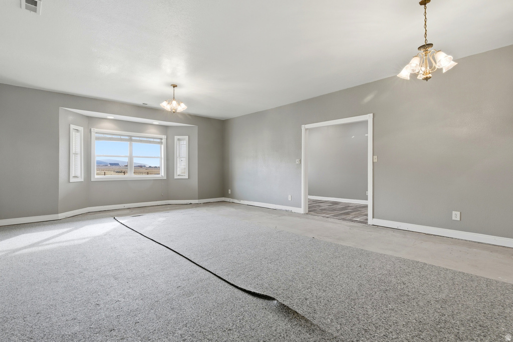 15000 N 8527 E Fairview, UT 84629