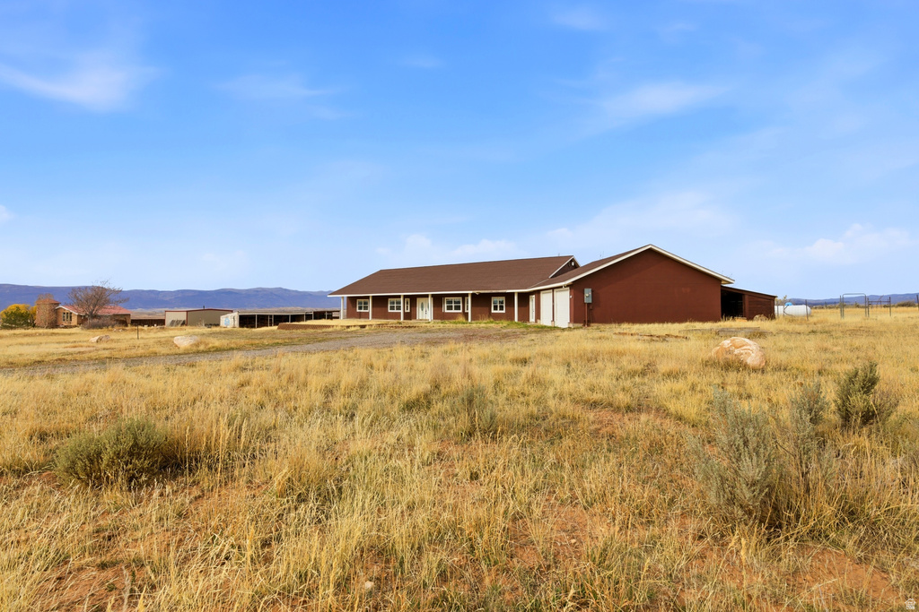 15000 N 8527 E Fairview, UT 84629