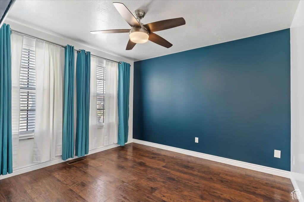 4719 W 650 N West Point, UT 84015