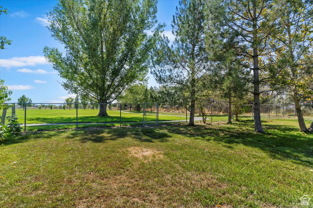 4719 W 650 N West Point, UT 84015
