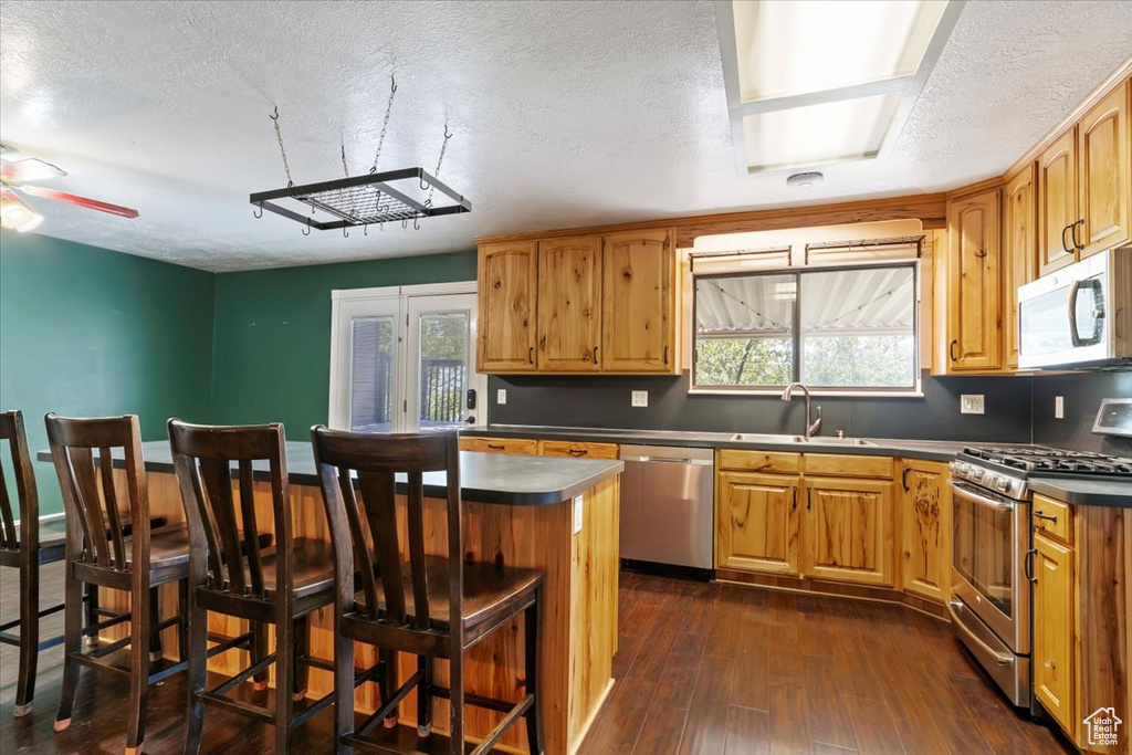 4719 W 650 N West Point, UT 84015