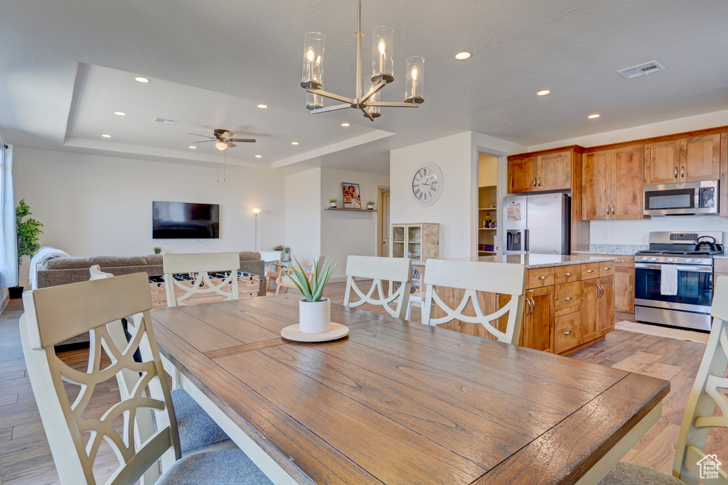Photo 14 for MLS #2110845 at 1329 N Paseos St