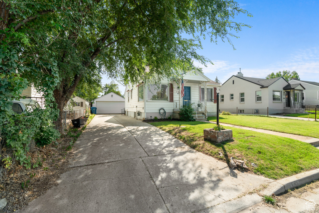 Photo 15 for MLS #2110853 at 131 S Country Club Dr