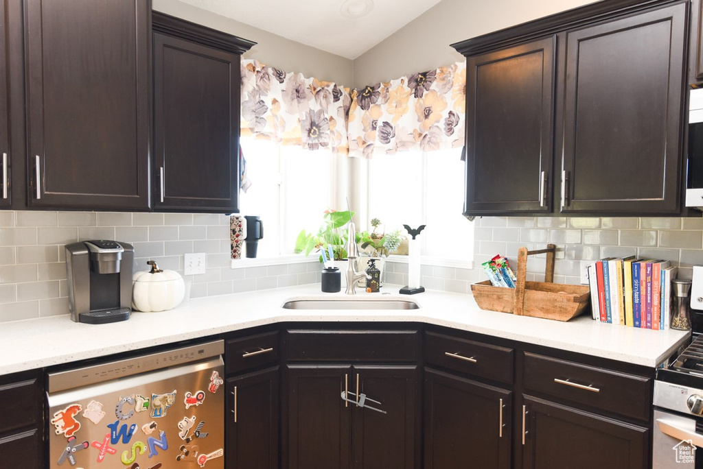 1108 S LEGRAND DR. Grantsville, UT 84029