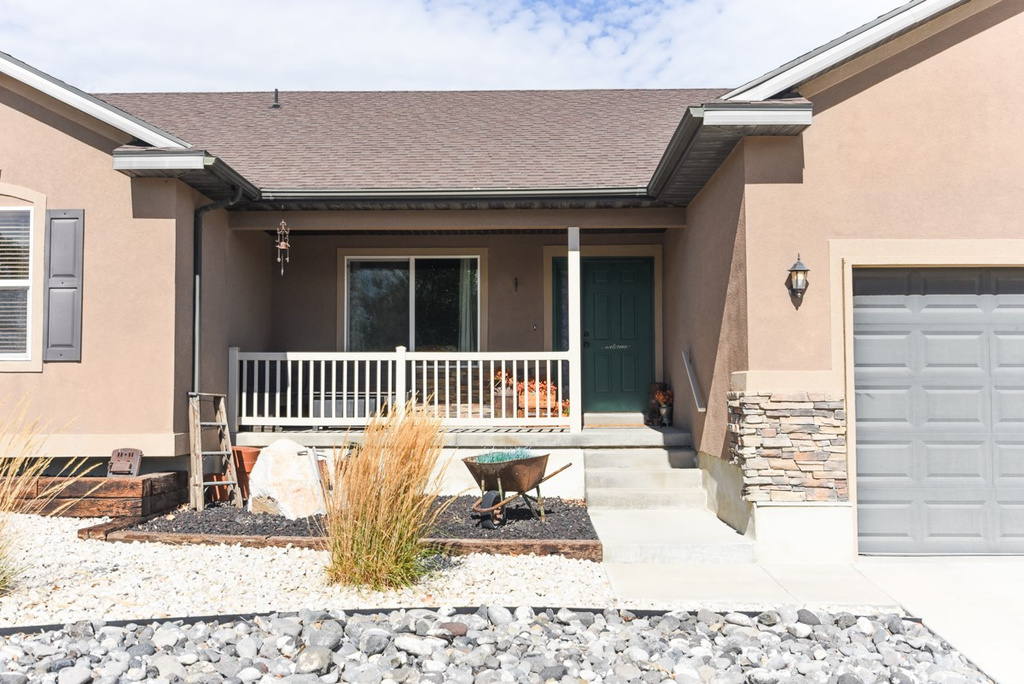 1108 S LEGRAND DR. Grantsville, UT 84029