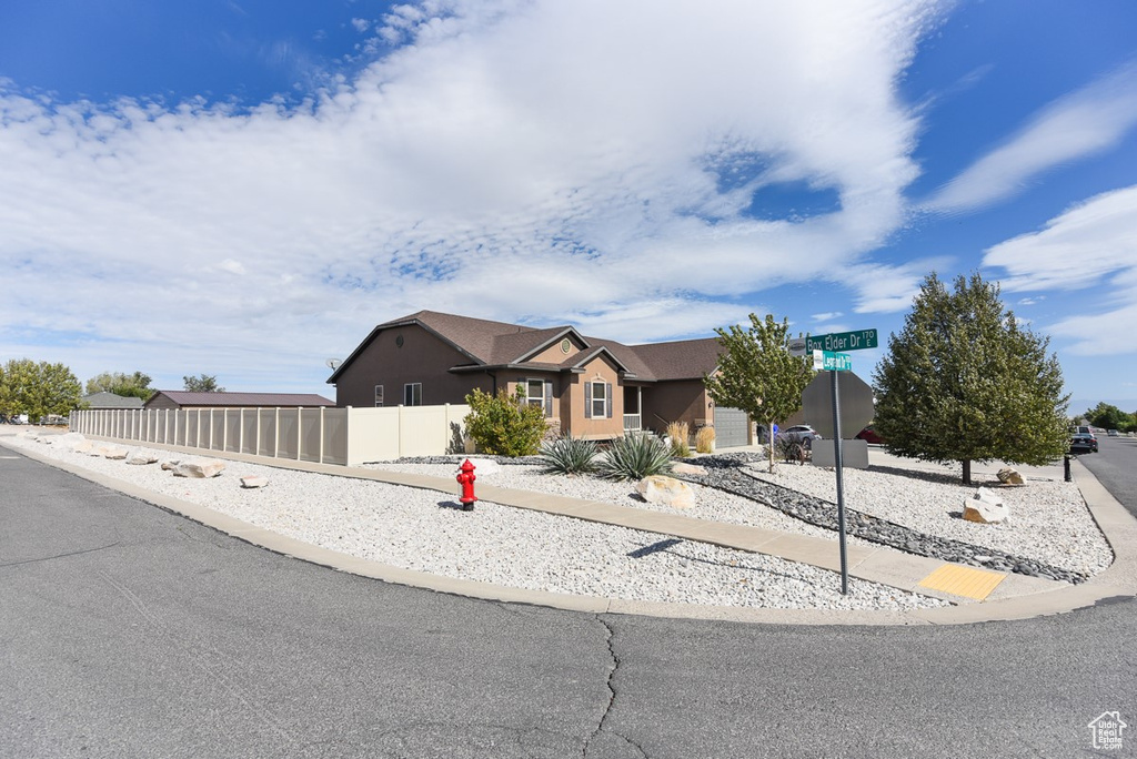 1108 S LEGRAND DR. Grantsville, UT 84029