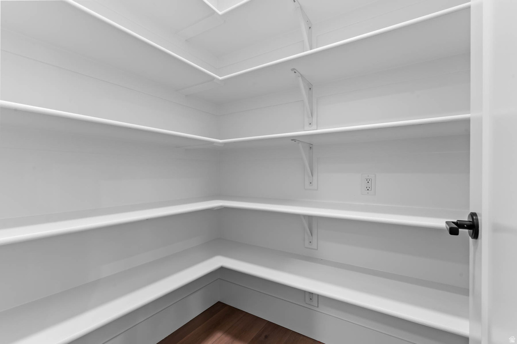 1196 W 2325 S Syracuse, UT 84075