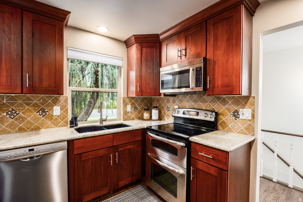 6427 S RODEO LN Salt Lake City, UT 84121