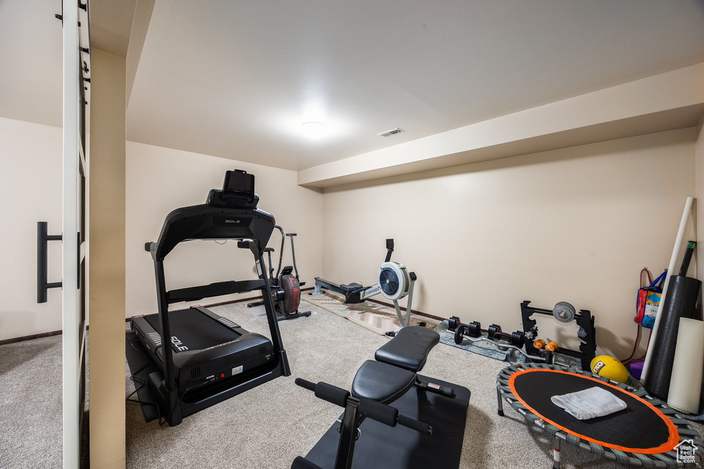 6427 S RODEO LN Salt Lake City, UT 84121
