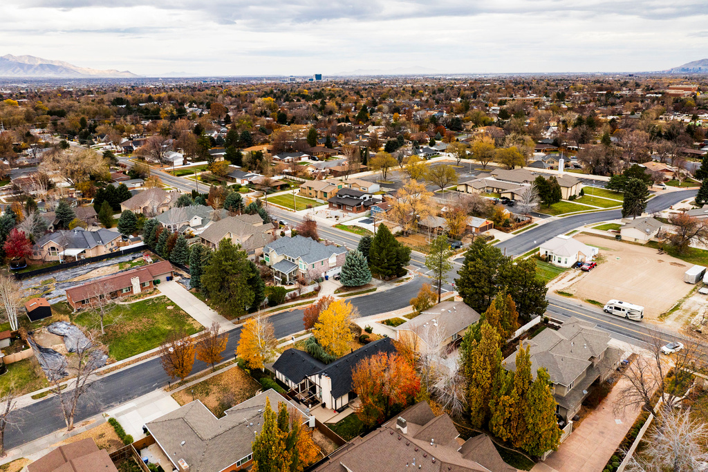 6427 S RODEO LN Salt Lake City, UT 84121