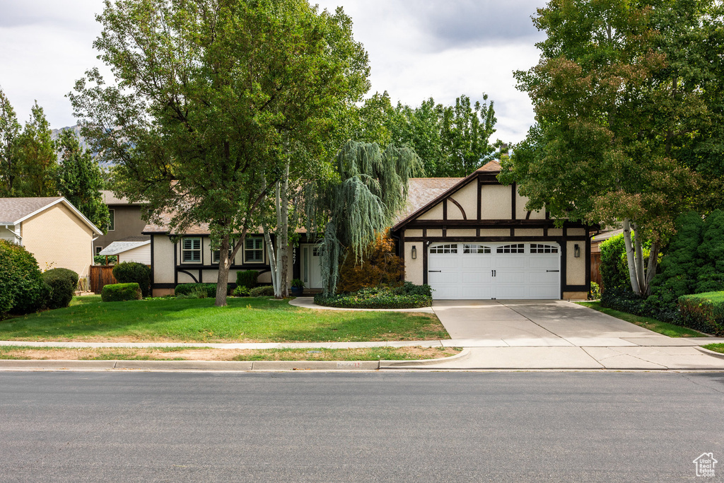 6427 S RODEO LN Salt Lake City, UT 84121