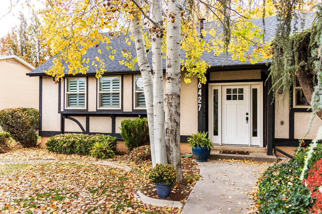 6427 S RODEO LN Salt Lake City, UT 84121