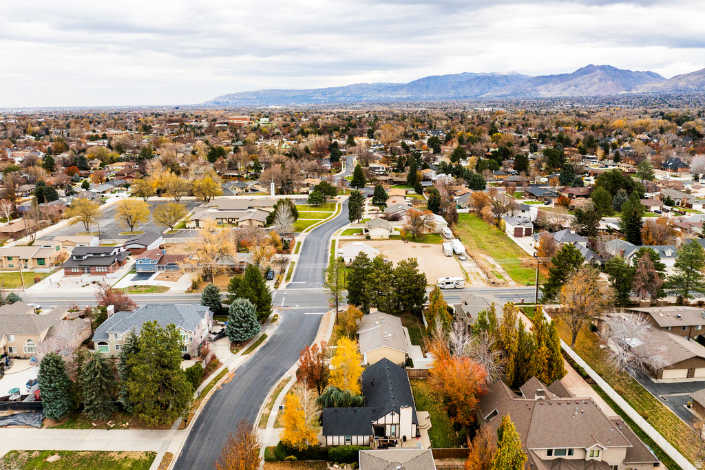 6427 S RODEO LN Salt Lake City, UT 84121