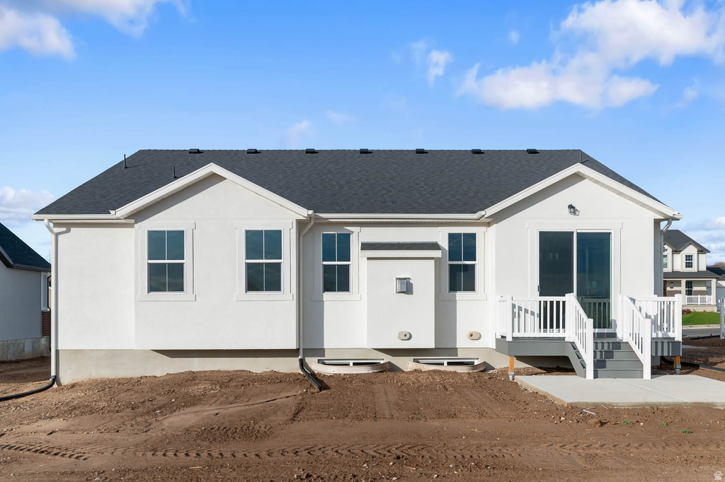 1295 W 2325 S Syracuse, UT 84075