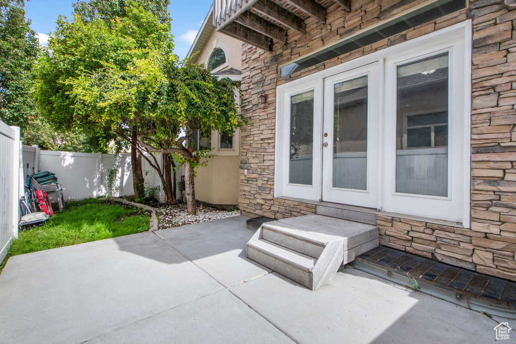 1364 E OLD MAPLE CT Salt Lake City, UT 84117