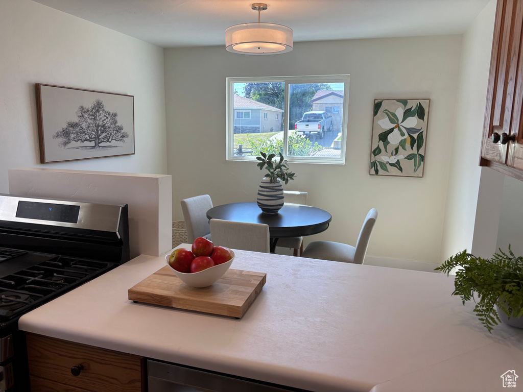 Photo 10 for MLS #2110890 at 4756 W 5055 South
