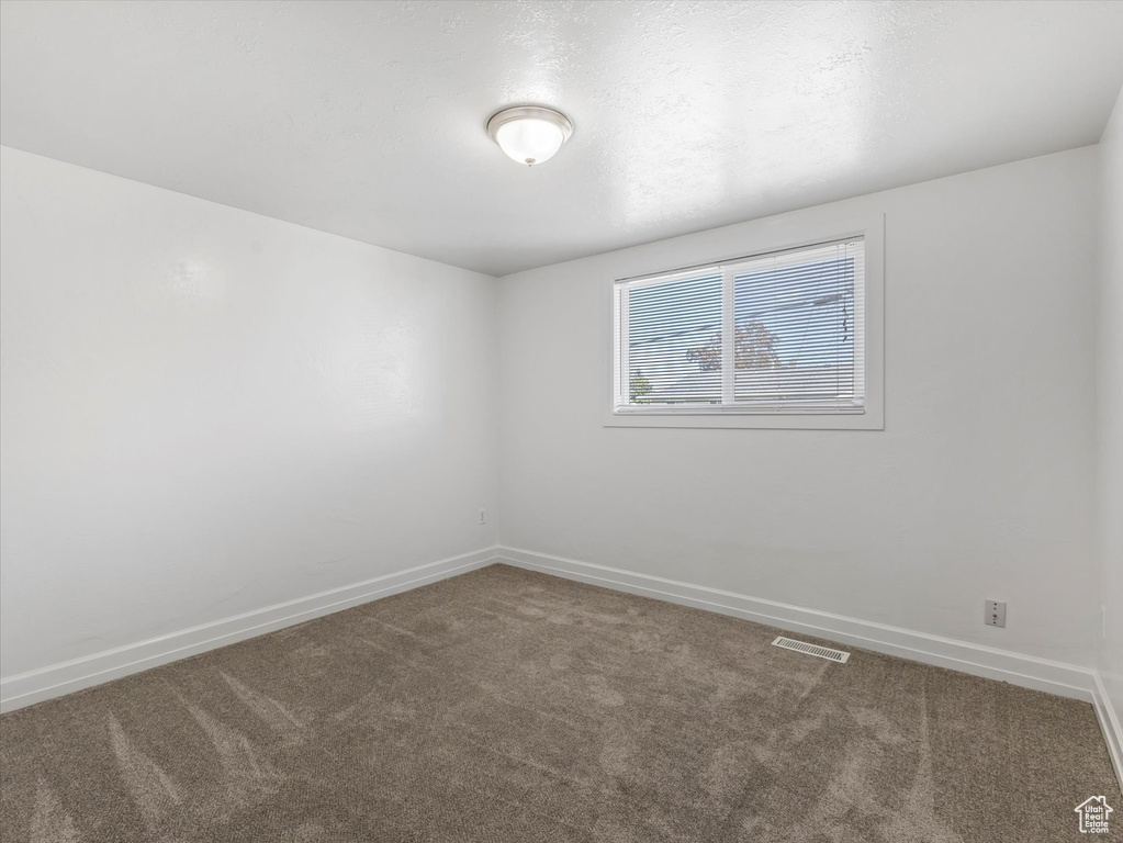 Photo 13 for MLS #2110891 at 131 E 475 North