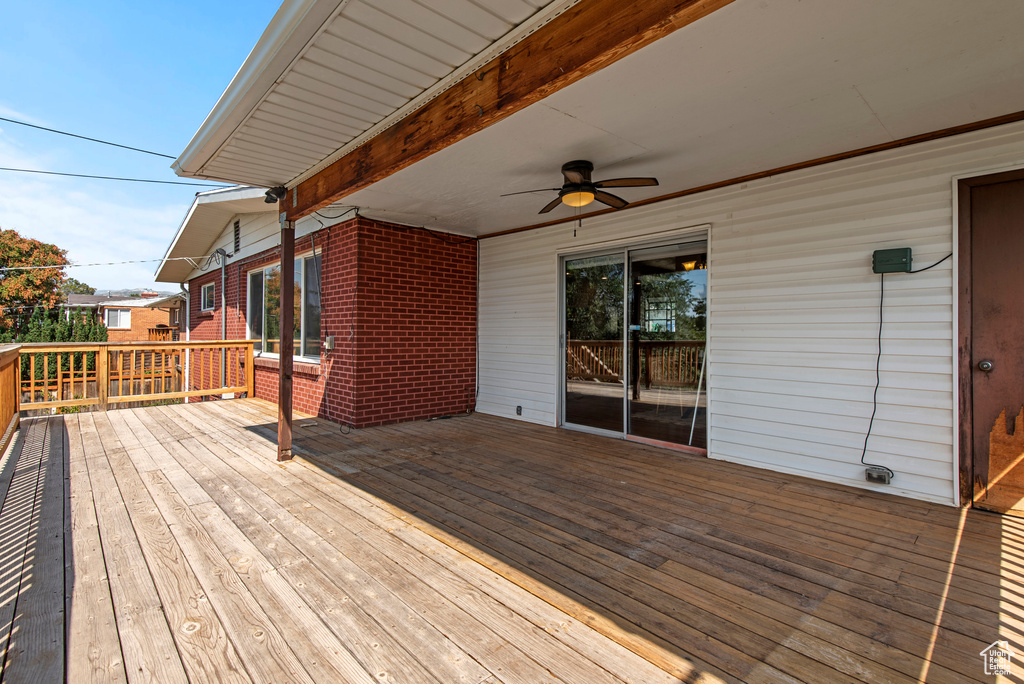 Photo 20 for MLS #2110892 at 3976 Pine Tree Dr