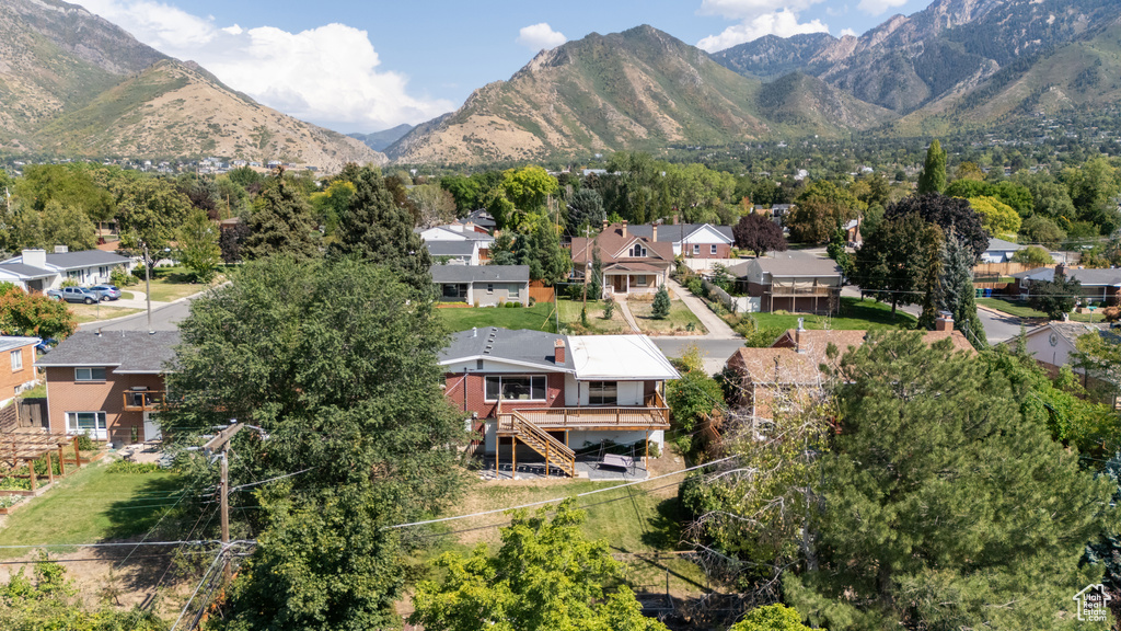 Photo 26 for MLS #2110892 at 3976 Pine Tree Dr