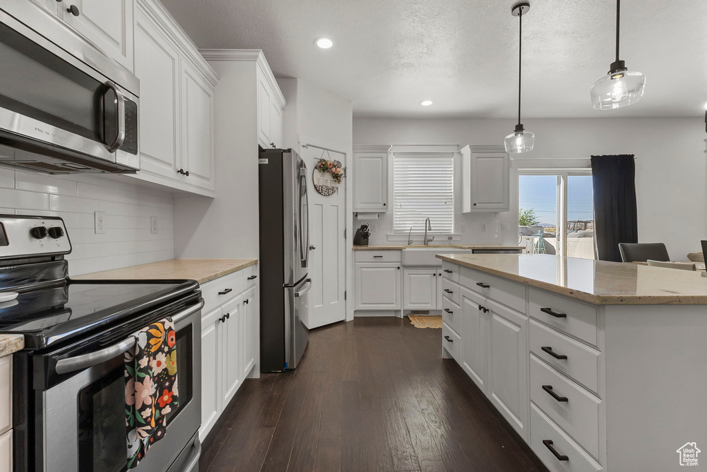 671 W 1450 S Springville, UT 84663