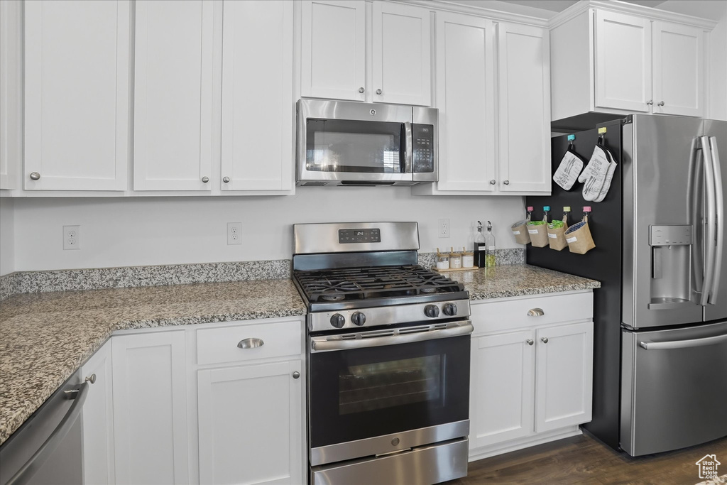 7092 W JAYSON BEND DR West Jordan, UT 84081