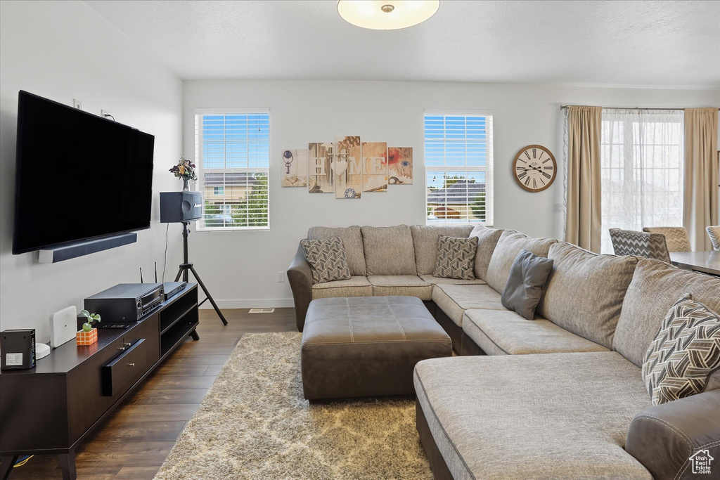 7092 W JAYSON BEND DR West Jordan, UT 84081