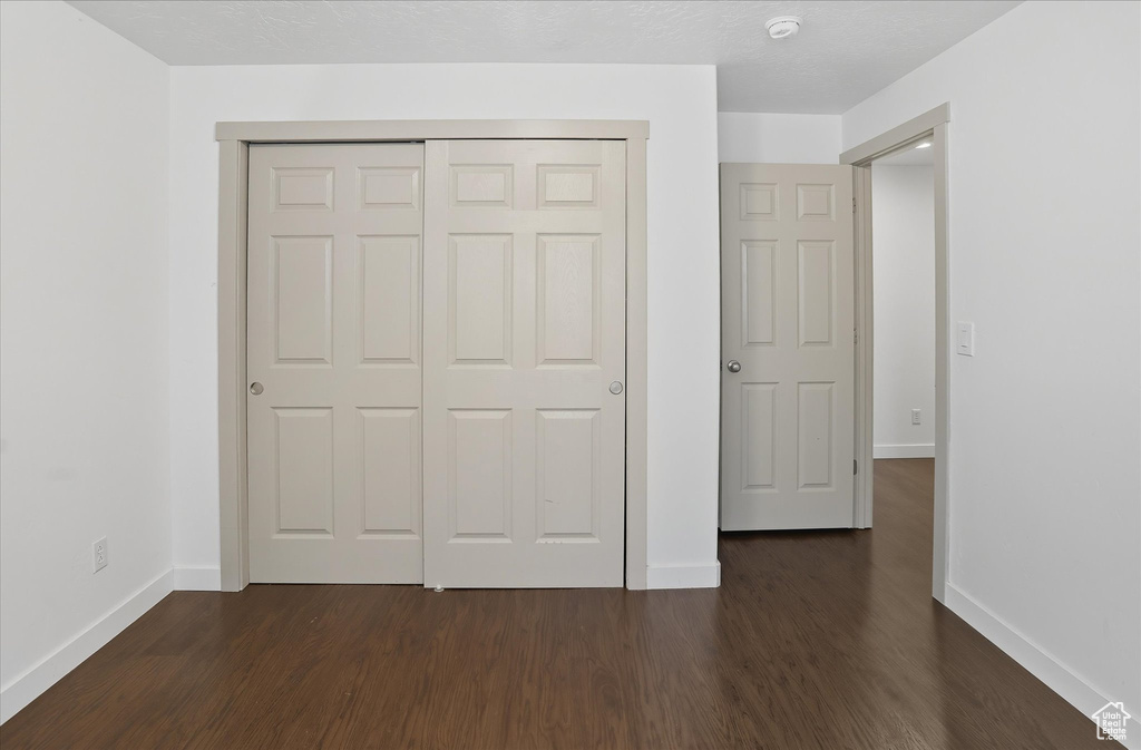 7092 W JAYSON BEND DR West Jordan, UT 84081