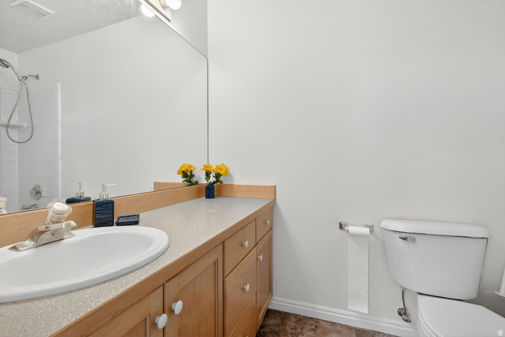 828 E VINE ST Tooele, UT 84074