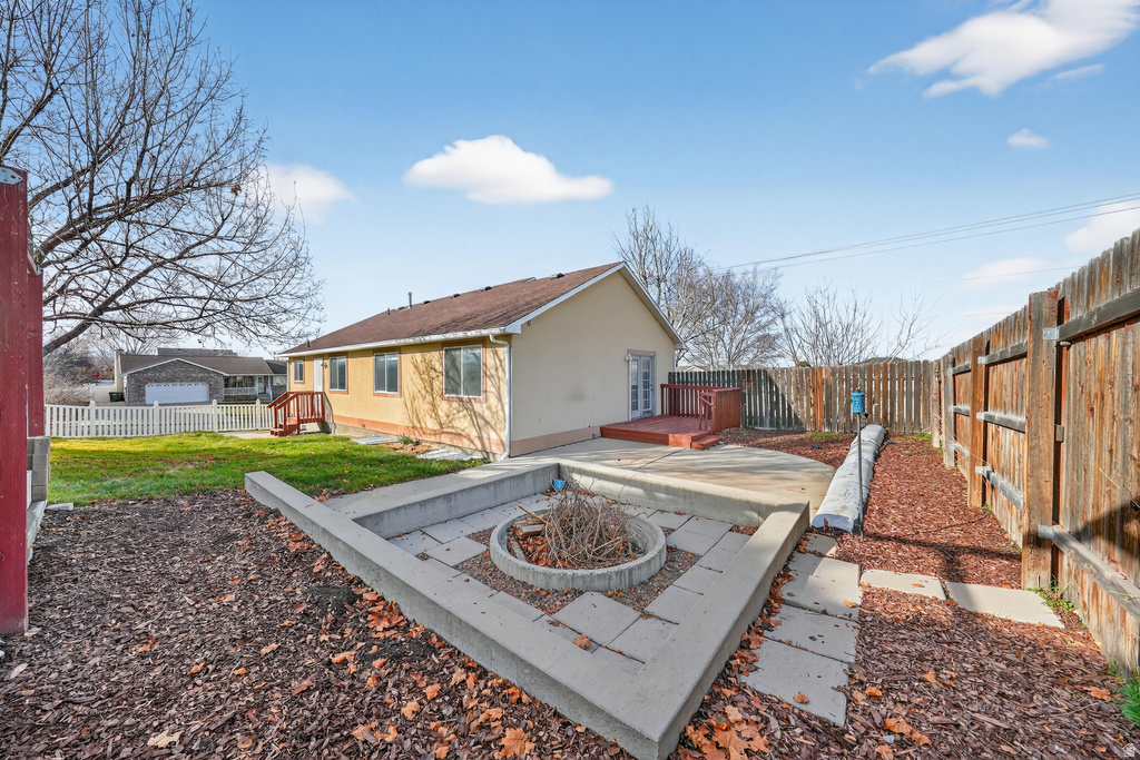 828 E VINE ST Tooele, UT 84074