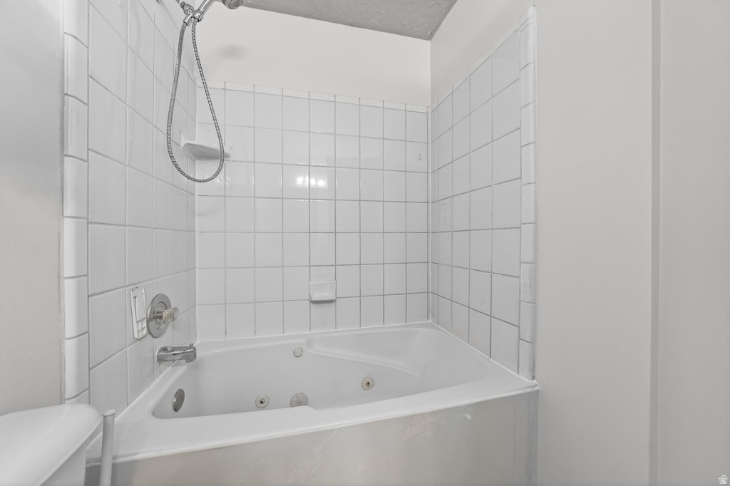 828 E VINE ST Tooele, UT 84074