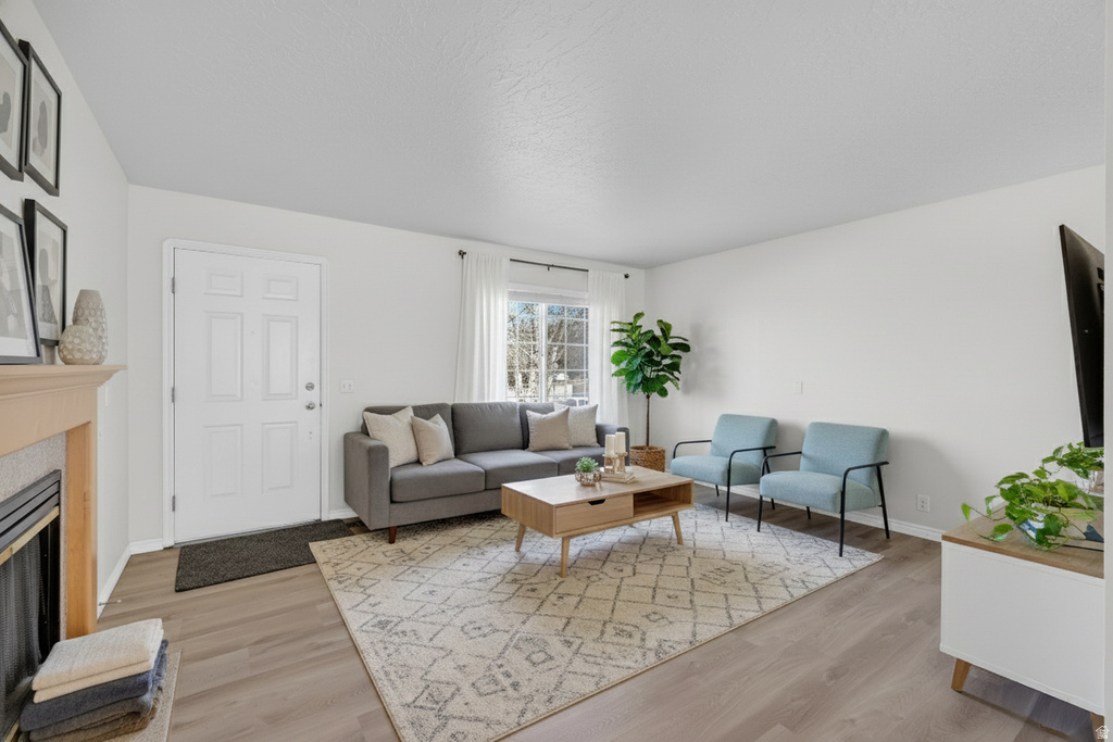 828 E VINE ST Tooele, UT 84074