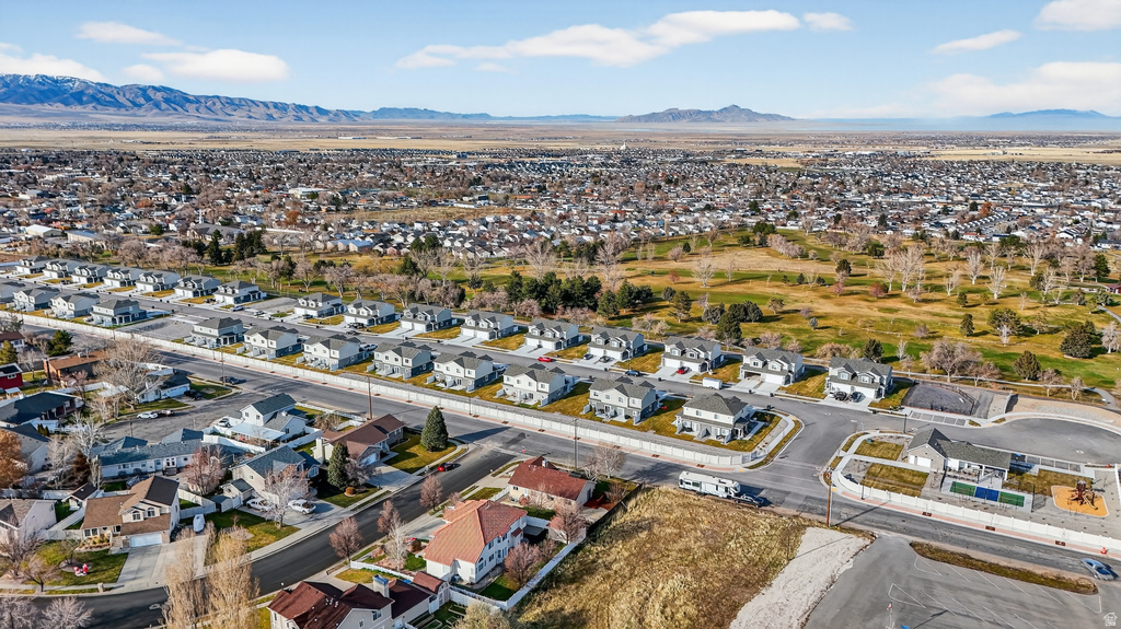 828 E VINE ST Tooele, UT 84074