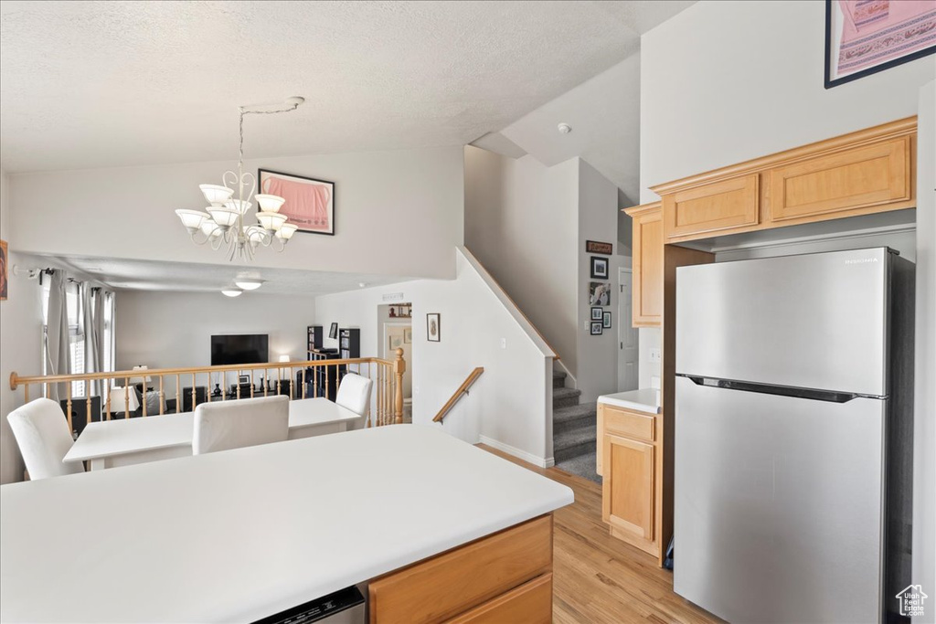 572 E 5300 S Murray, UT 84107