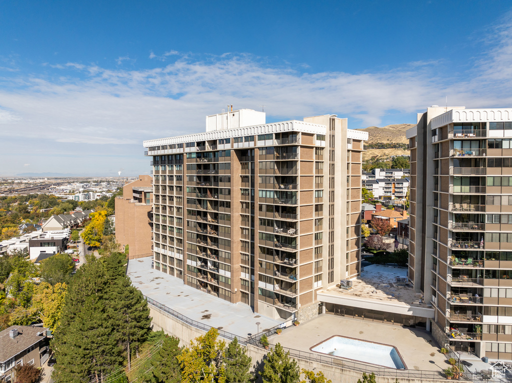 Photo 35 for MLS #2110919 at 241 N Vine St #507W